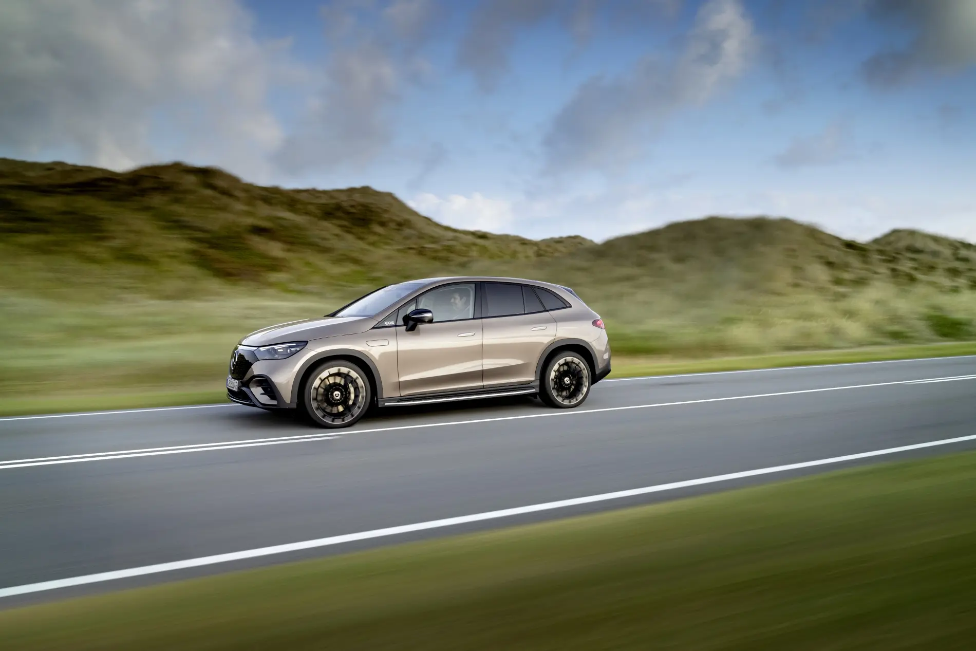 Uus EQE SUV - Mercedese uus elektriline linnamaastur – auto.pub