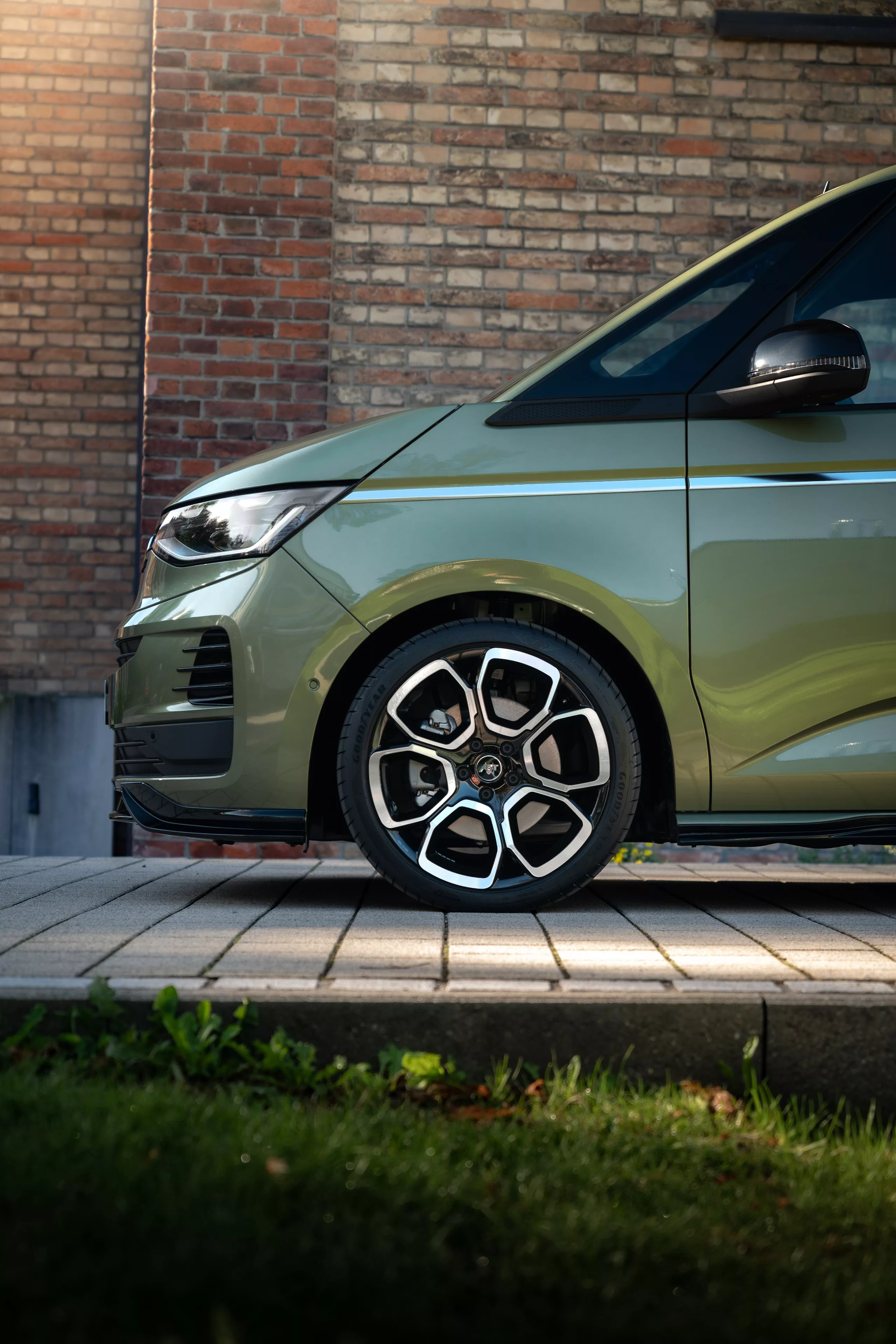Volkswagen ABT Multivan
